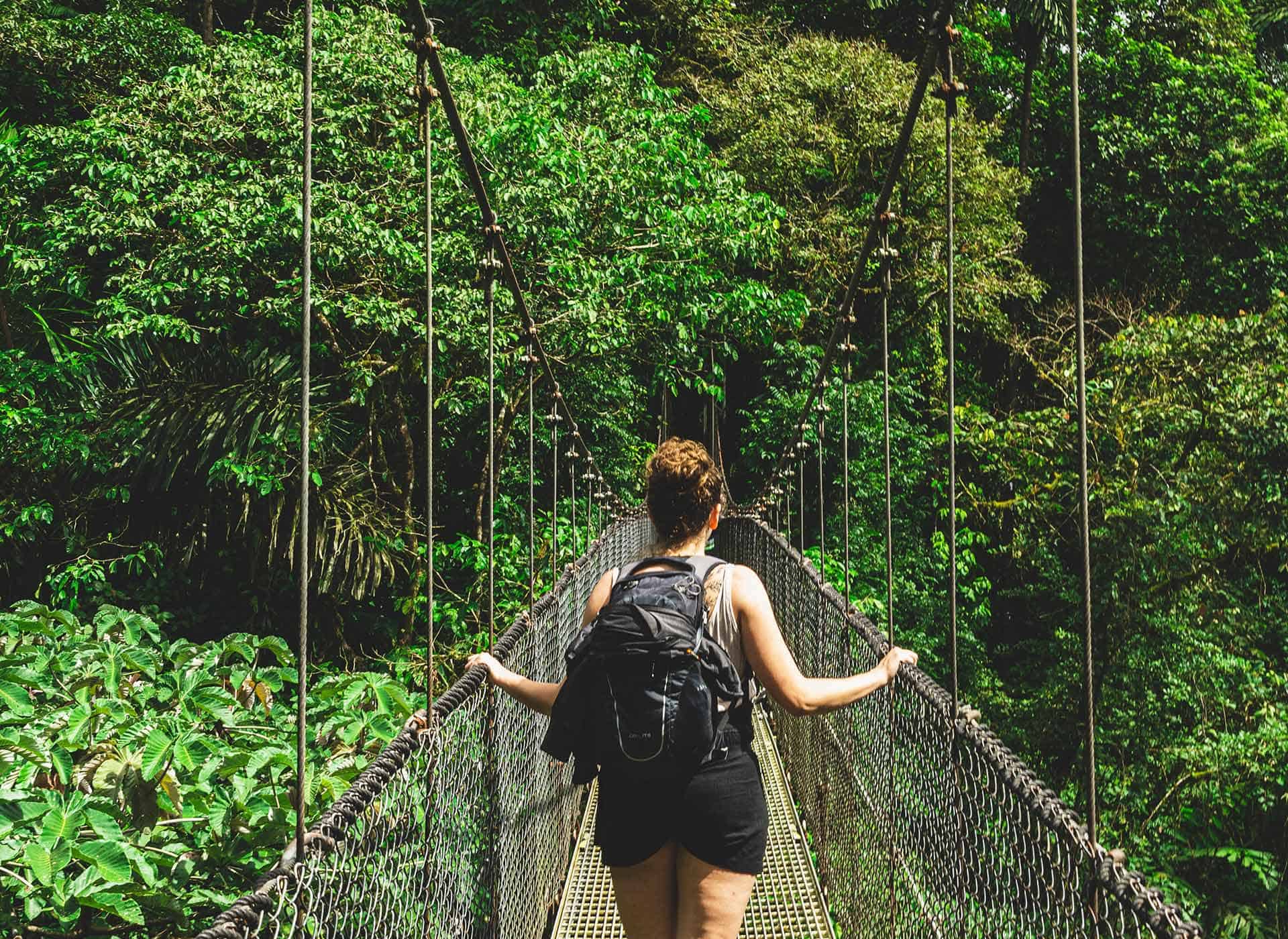 costa-rica-hanging-bridge-jungle